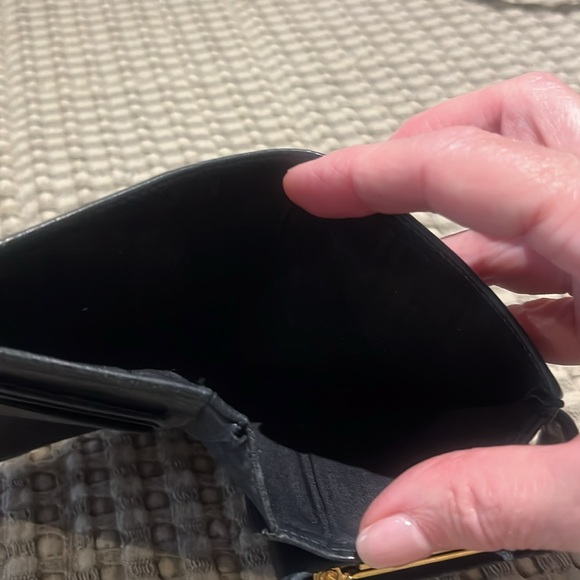 Chanel Wallet - Picture 3 of 6